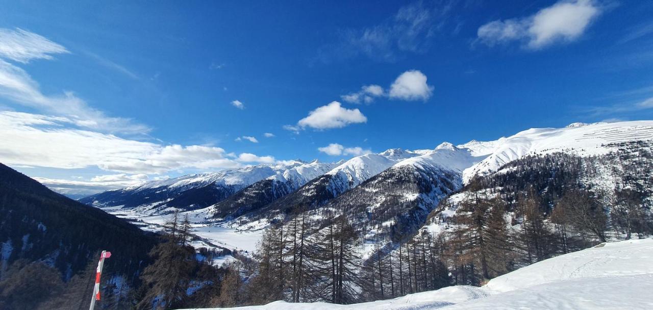 Chalet Biene - Swiss Alp Chalet With Sauna And Jacuzzi อุลริเชน ภายนอก รูปภาพ