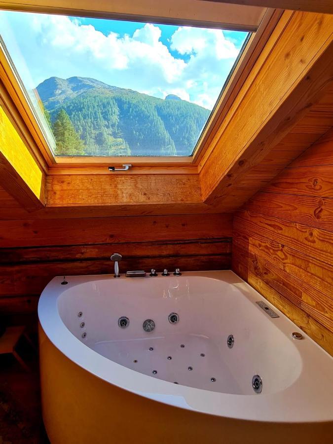 Chalet Biene - Swiss Alp Chalet With Sauna And Jacuzzi อุลริเชน ภายนอก รูปภาพ