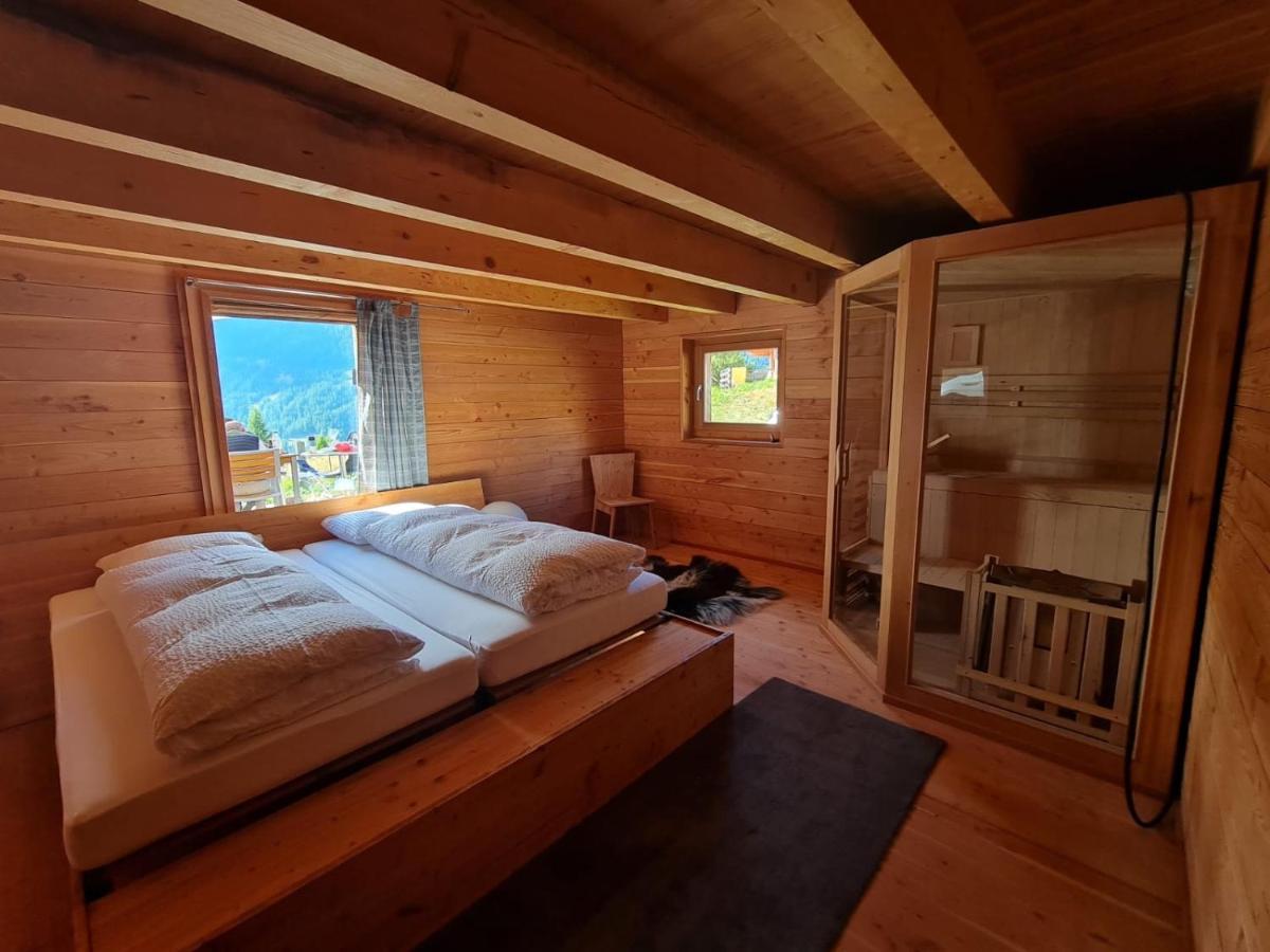 Chalet Biene - Swiss Alp Chalet With Sauna And Jacuzzi อุลริเชน ภายนอก รูปภาพ